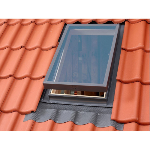 Lucernario economico Velux  VLT 025 Lucernario economico Velux  VLT 025